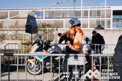 44A8934