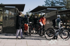 44A8983