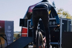 44A9243